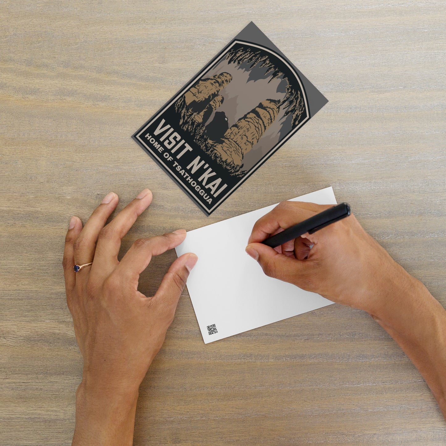 Besuchen Sie N kai Travel Lovecraft Tsathoggua Standard Postkarte